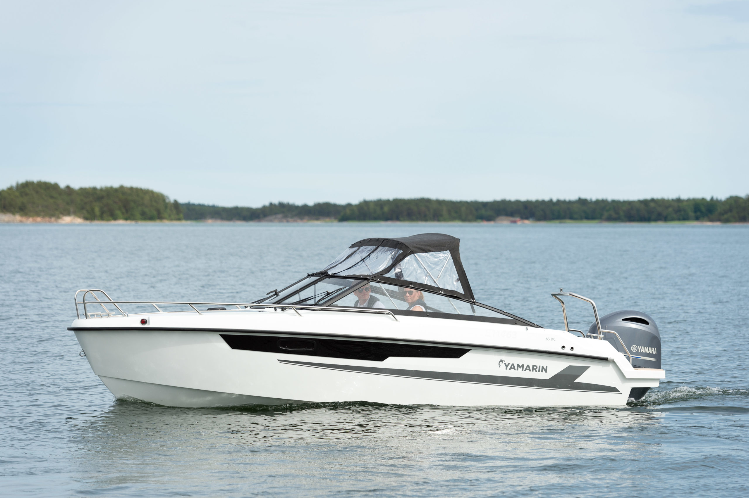 Yamarin_63_Daycruiser_canvas1