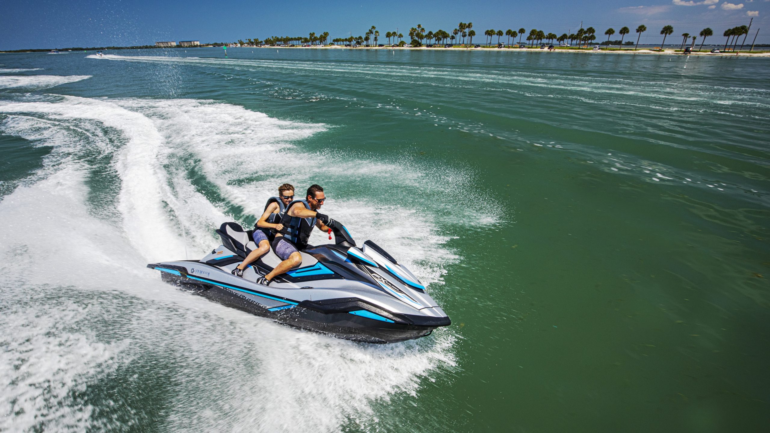 2020_YAM_FX HO CR_EU_LGM3_ACT_002_03-70761