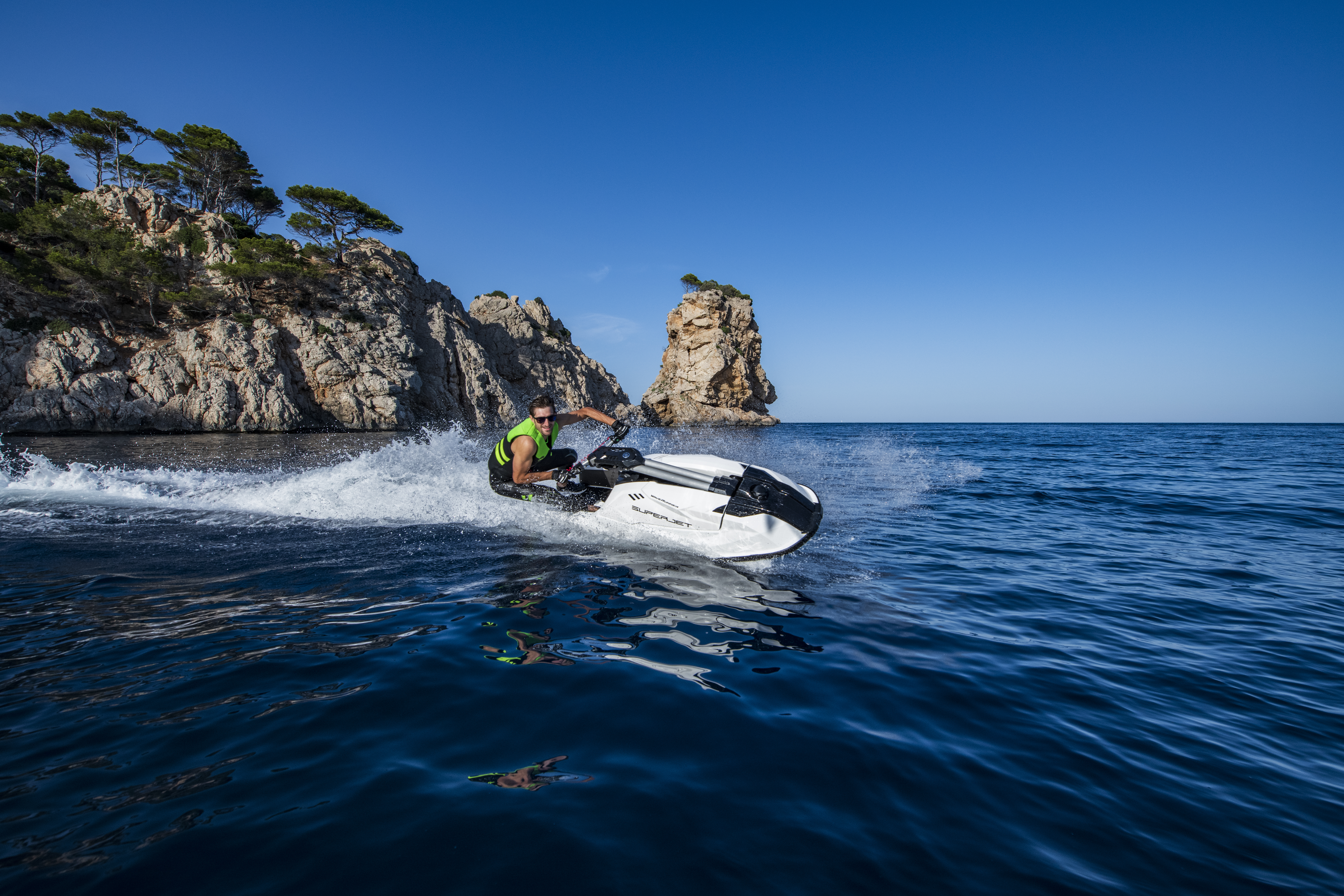 2021_YAM_SJ1050_EU_WC2_ACT_002_03