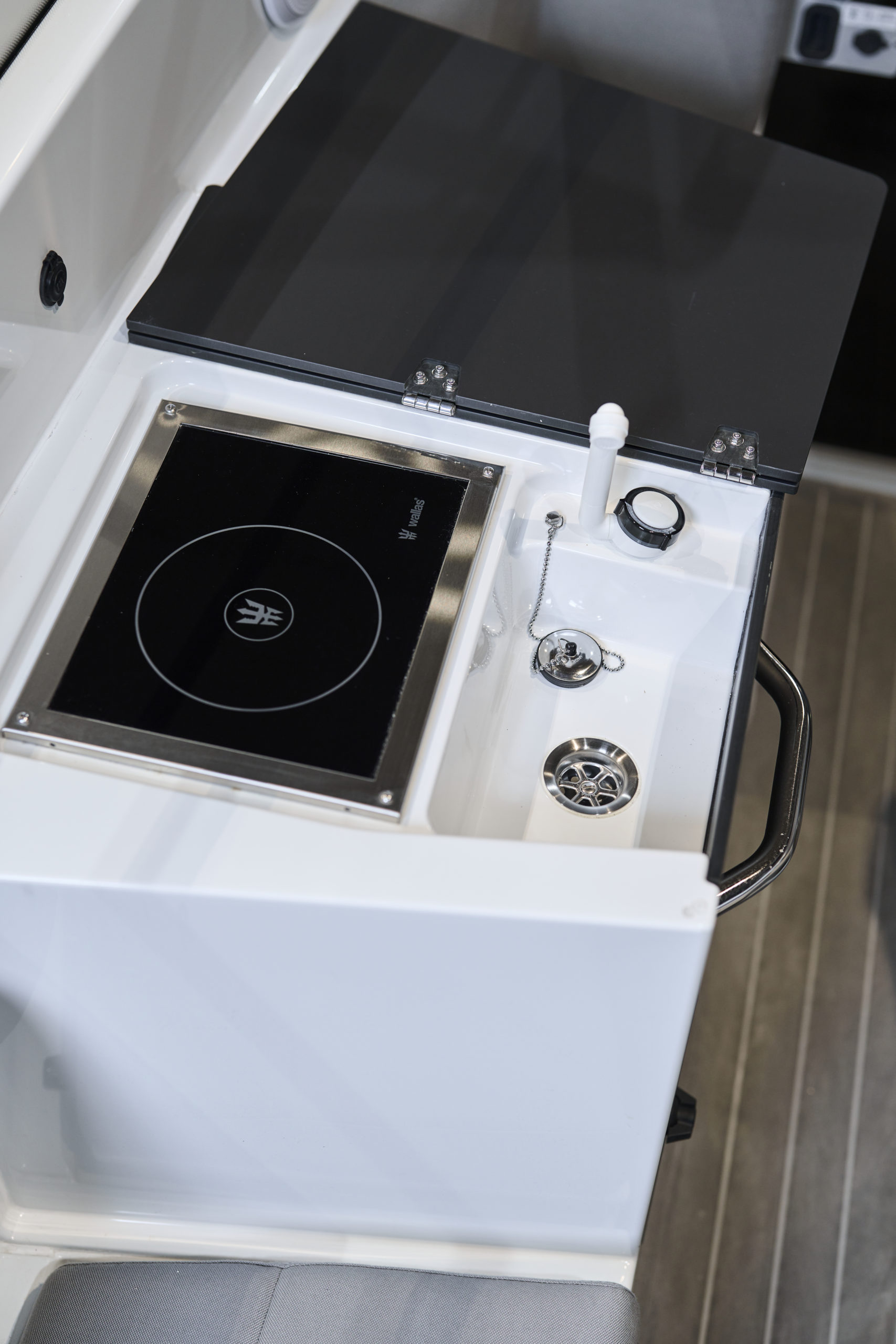 Yamarin_67DC_MY2022 highres (22)