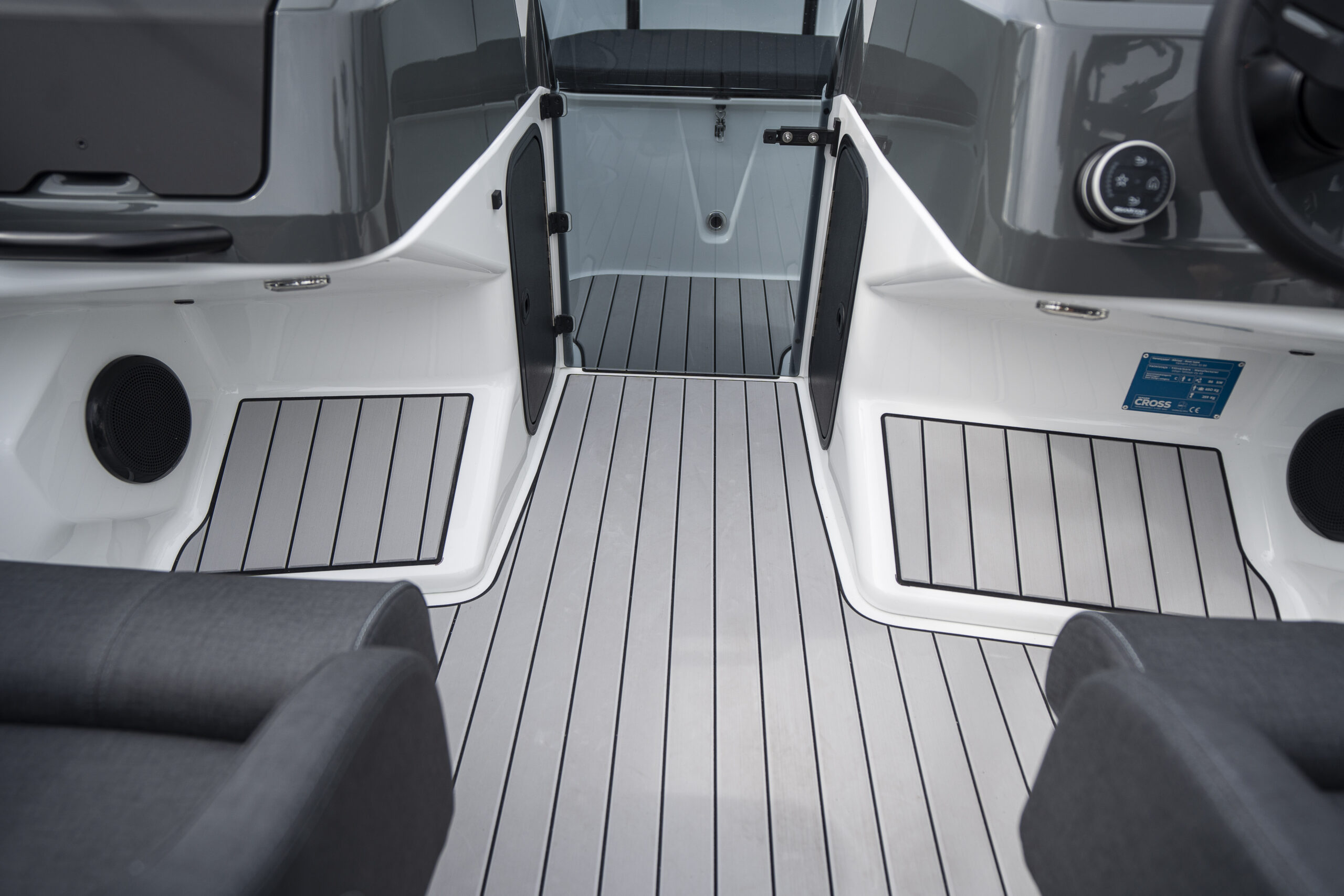 310724 Cross 55br-print-102