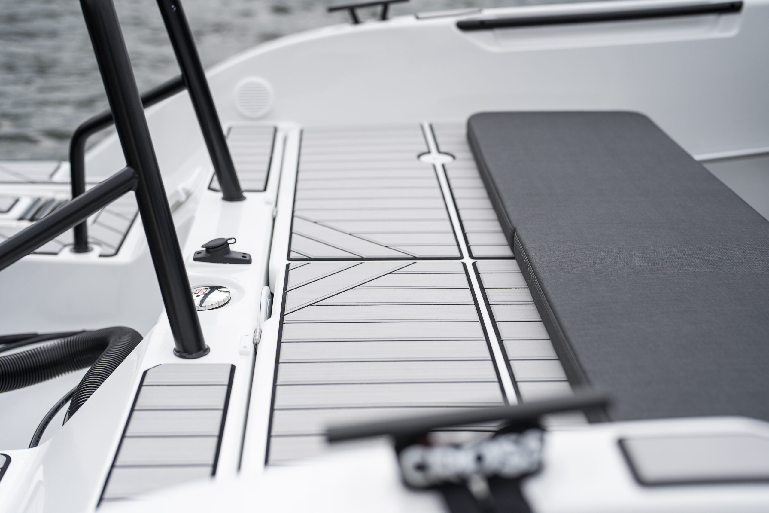 310724 Cross 55br-print-70